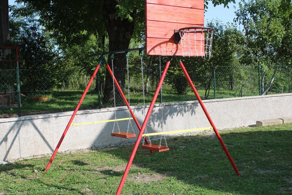 Apartman Gomirje Vrbovsko Exterior foto